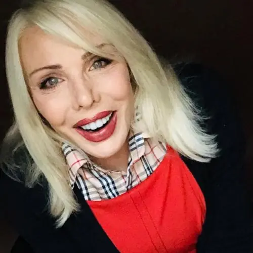 elina image 2